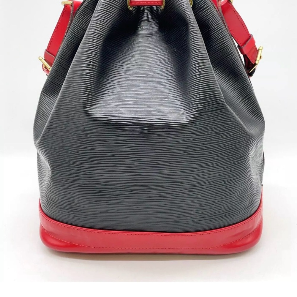 Louis Vuitton Epi Noe Noir Castilian - Picture 6 of 16